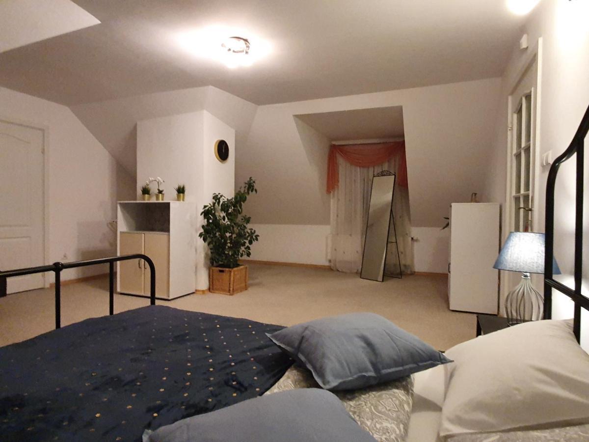 Mieszko Rooms Legionowo Luaran gambar